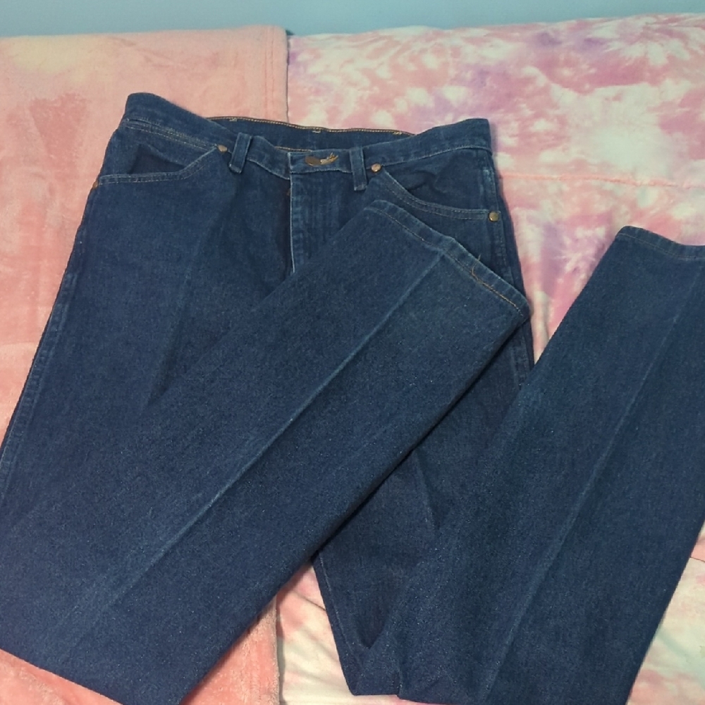 Wrangler Dark Blue Straight Leg Women's Jeans